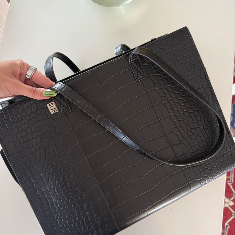 Beis Large Work Tote 
in Black Croc